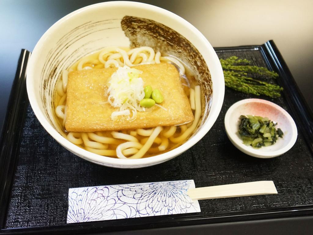 Hotel Areaone Hiroshima Wing Higashihiroshima Bagian luar foto