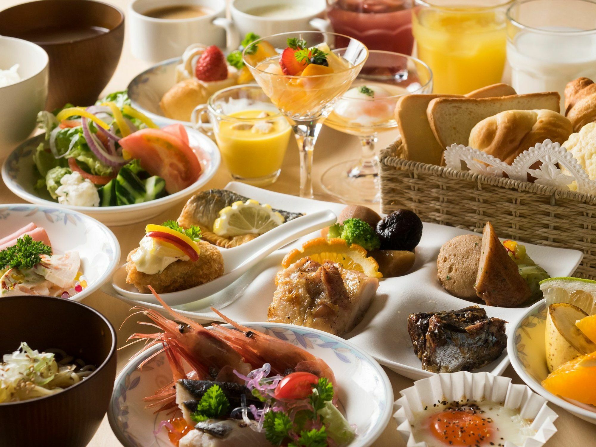 Hotel Areaone Hiroshima Wing Higashihiroshima Bagian luar foto