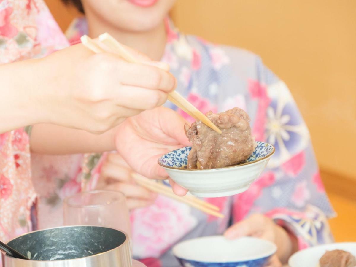 Hotel Areaone Hiroshima Wing Higashihiroshima Bagian luar foto